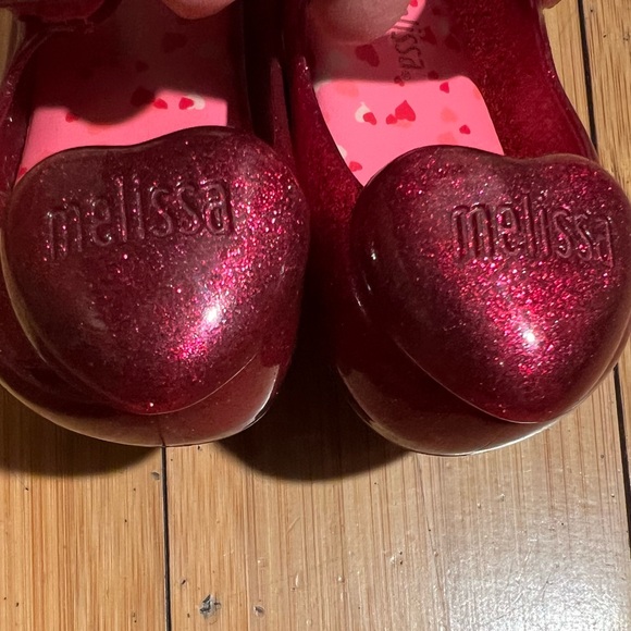 Mini Melissa Glittery Red Heart Shoes - Picture 10 of 12